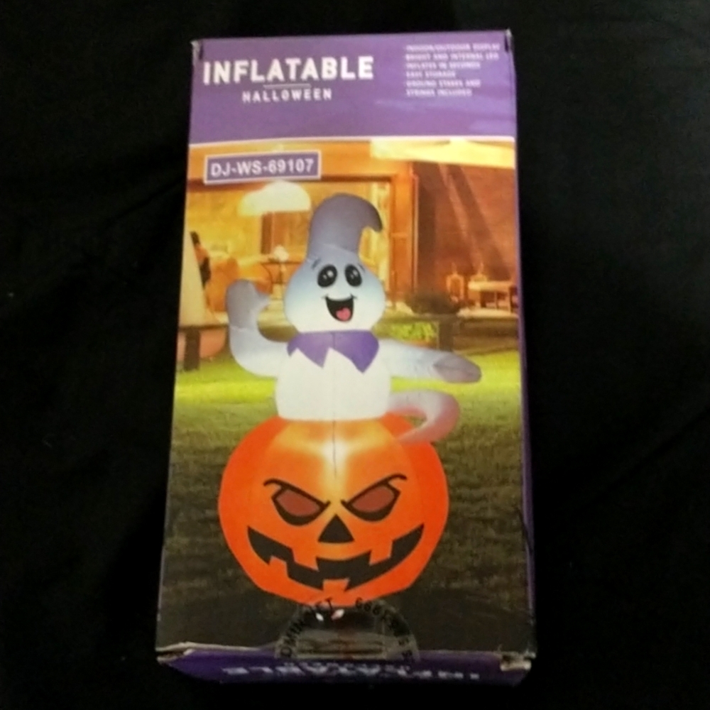 Halloween inflatable